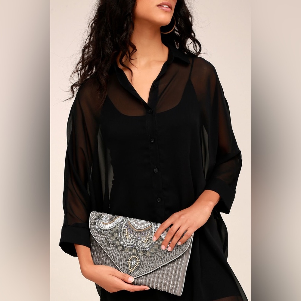 Chic Clutch